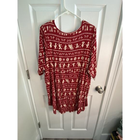 Torrid Disney Favorite Tunic Super Soft Mickey Friends Holiday Fair Isle Red 4X - Picture 7 of 7